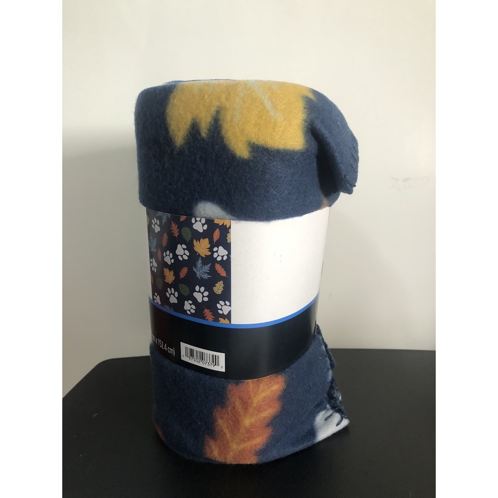 Mainstays Paw Print Fleece Throw Blanket Soft Cozy Pet Theme - Picture 4 of 4